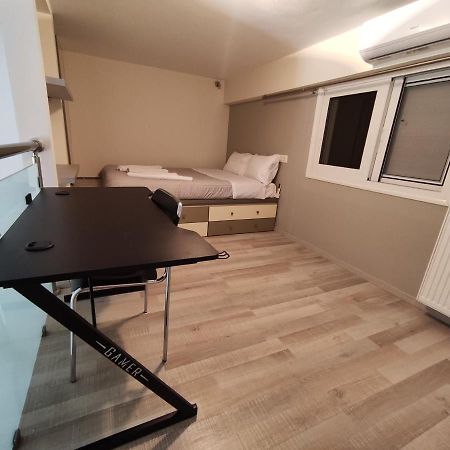 Ferienwohnung Kalamata City Loft Exterior foto