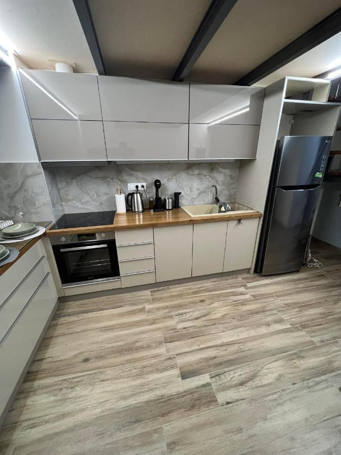 Ferienwohnung Kalamata City Loft Exterior foto