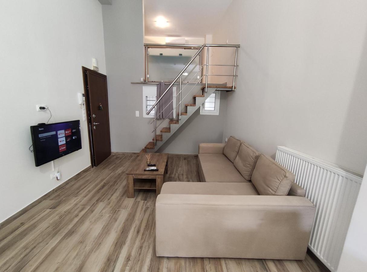 Ferienwohnung Kalamata City Loft Exterior foto