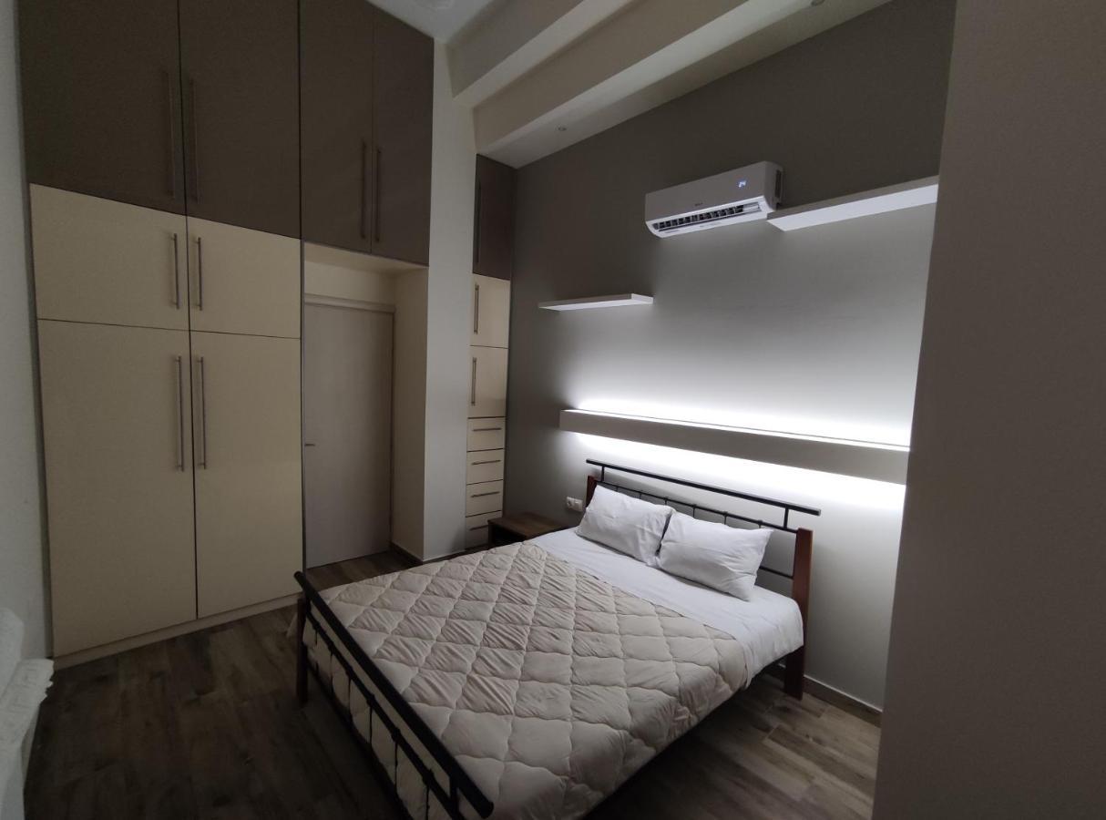 Ferienwohnung Kalamata City Loft Exterior foto